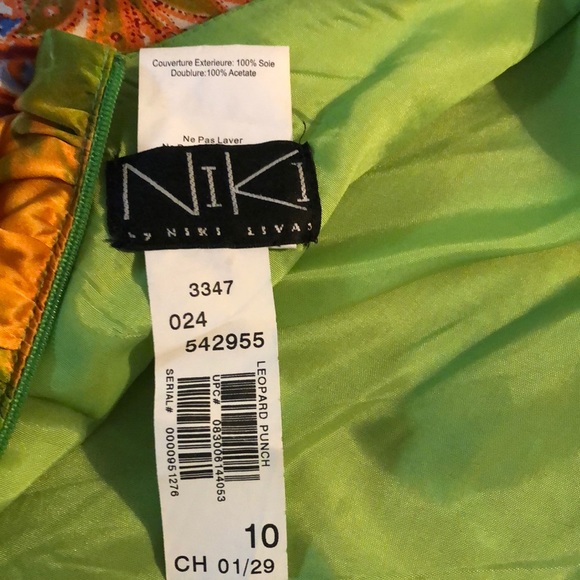 Niki Livas Prom dress - Picture 9 of 9